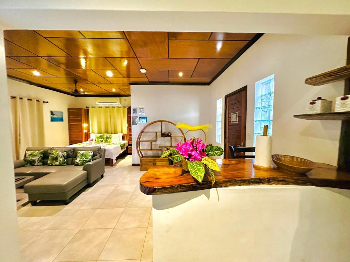 Seaside Self Catering Apartment อองซ์รอแยล ภายนอก รูปภาพ