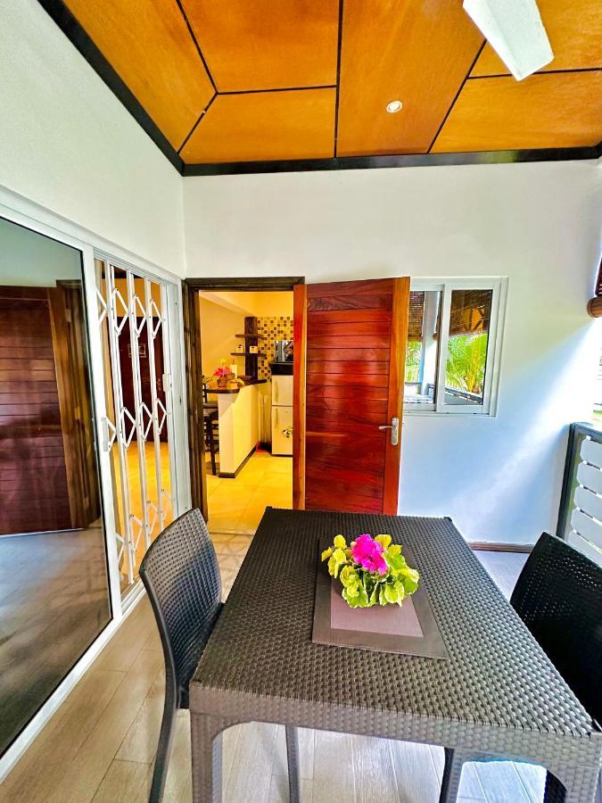 Seaside Self Catering Apartment อองซ์รอแยล ภายนอก รูปภาพ